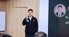 <b>通过查核成为链家首批367位拆修专家中的一员</b>